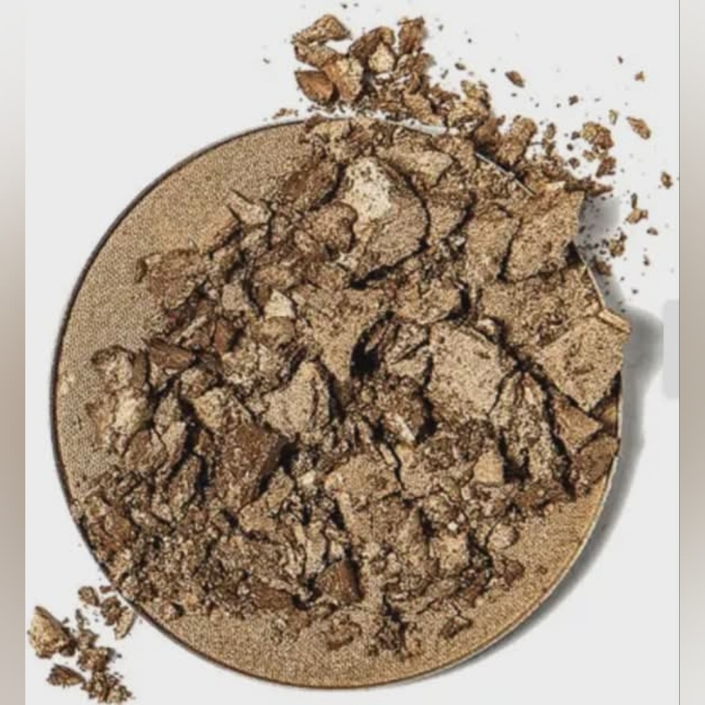 Persona Cosmetics Cali Glow Highlighter in Del Mar, 7.48g/0.26oz - Picture 4 of 9